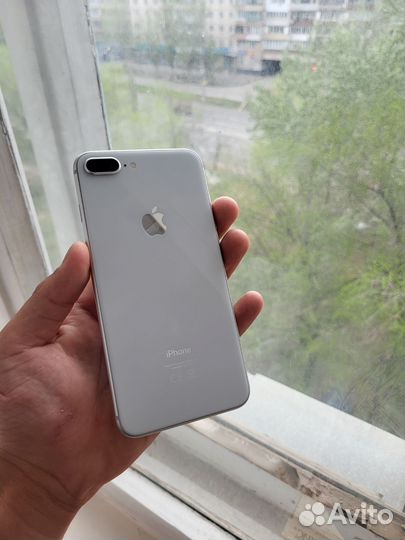 iPhone 8 Plus, 256 ГБ