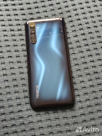 realme 6 Pro, 8/128 ГБ