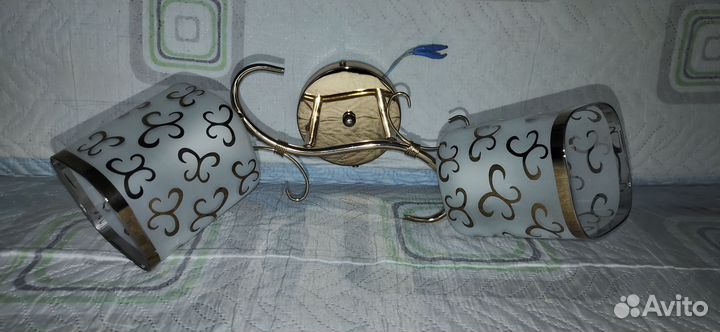 Люстра двухрожковая