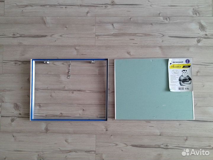 Ревизионный люк под плитку