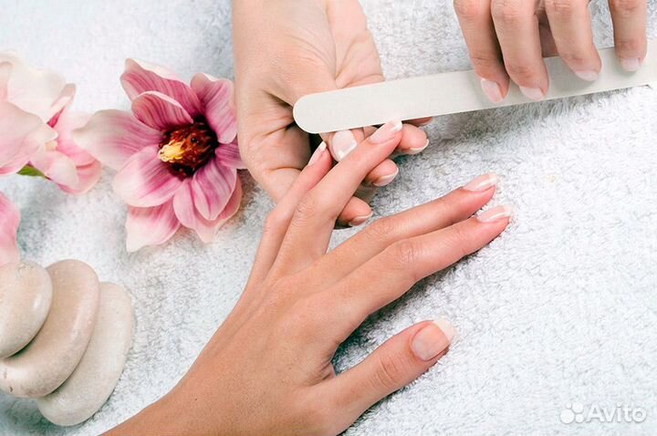 Мастер маникюра