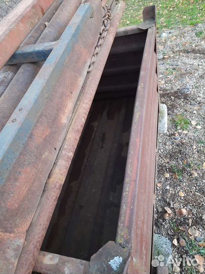 Ящик металлический