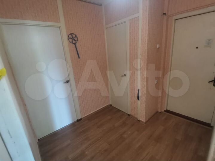 2-к. квартира, 49 м², 2/5 эт.