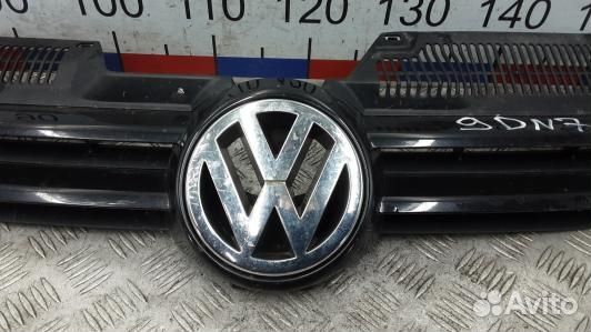 Решетка радиатора volkswagen golf 5 (9DN07QF01)