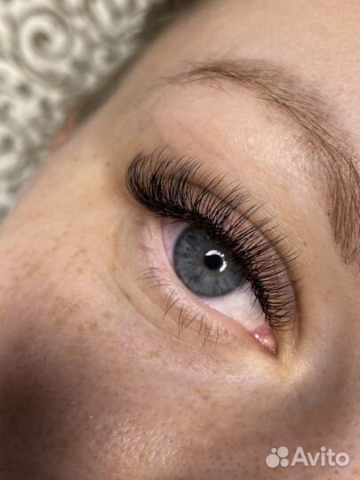 Наращивание ресничек