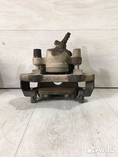 Суппорт передний LADA xray 1.6 мт