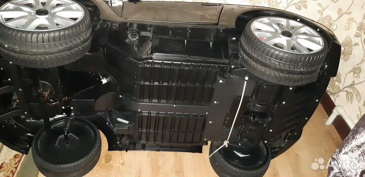 Детский электромобиль бу nissan GTR