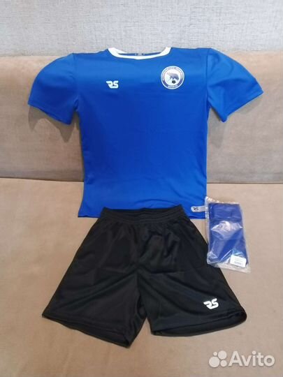 Детская футбольная форма Размер:2XS, рост 160-164