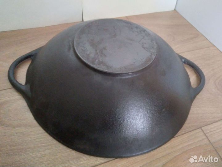 Большая чугунная сковорода BOK