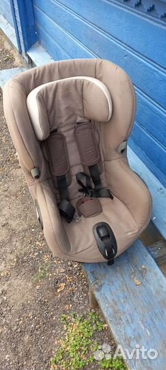 Детское автокресло Maxi Cosi Axxis
