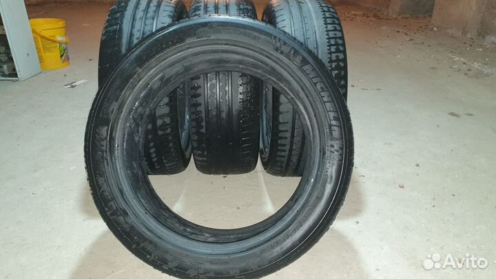 Michelin Pilot Sport 3 235/45 R18 98Y