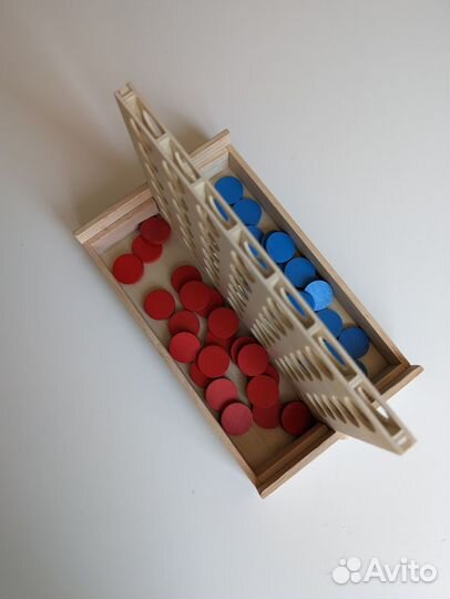 4 в ряд из дерева