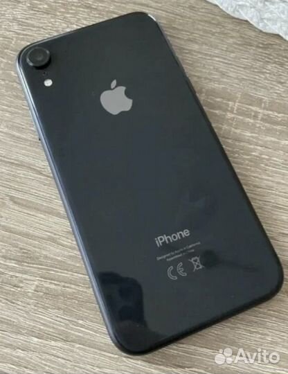 iPhone Xr, 64 ГБ