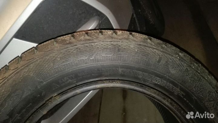 Gislaved Nord Frost 5 195/65 R15