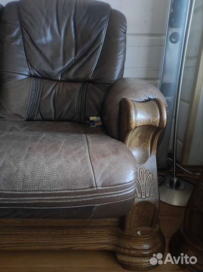 Диваны и кресла