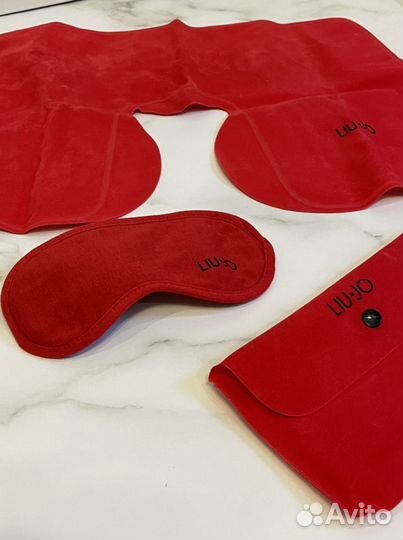 Подушка дорожная Liu Jo