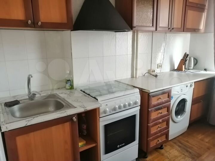 2-к. квартира, 50 м², 3/9 эт.