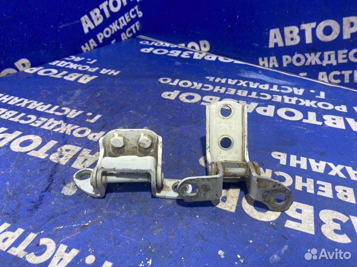 Петля двери Lifan Solano седан LF481Q3 2012