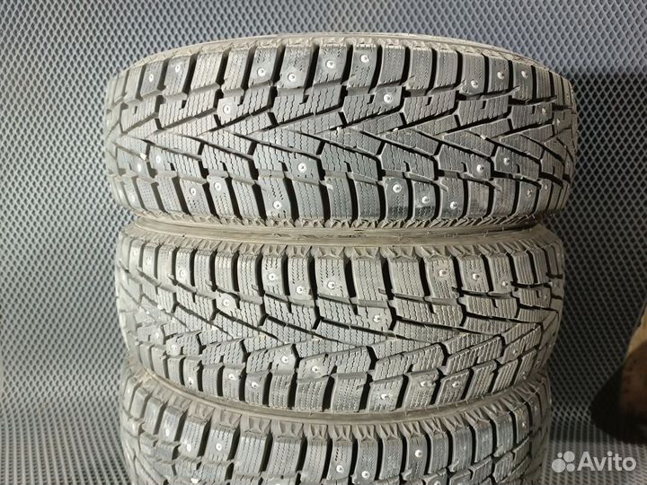 Roadstone Winguard WinSpike 185/65 R15