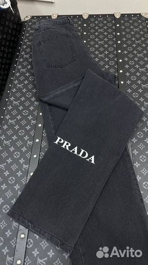 Джинсы Prada женские