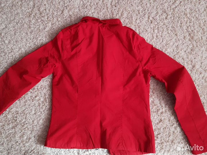 Ветровка для девочки