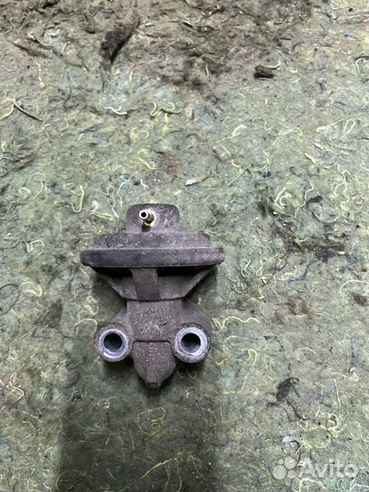 Топливный регулятор lancer 9