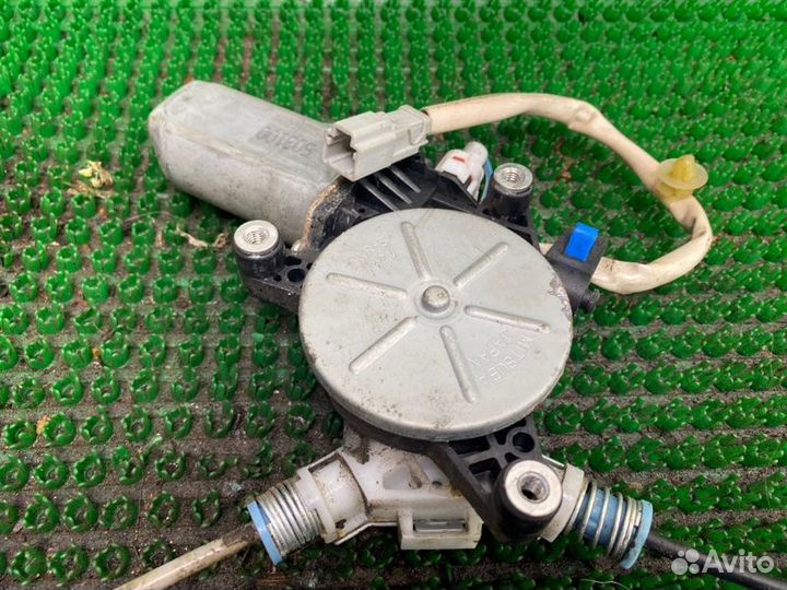 Стеклоподъемник передний левый Honda Civic EU1