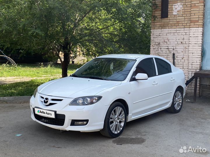 Mazda 3 2.0 МТ, 2008, 300 000 км