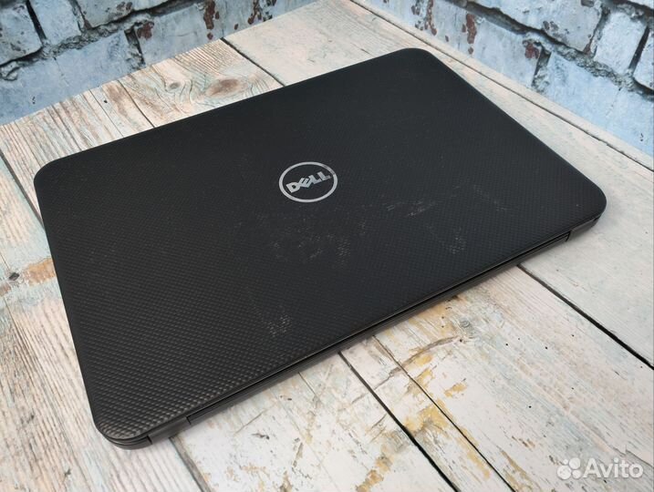 Ноутбук Dell на i3 на запчасти