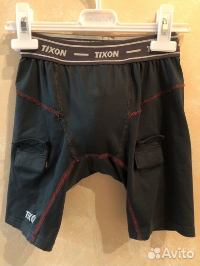 Компрессионные хоккейные шорты с ракушкой