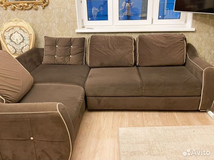 Угловой диван бу