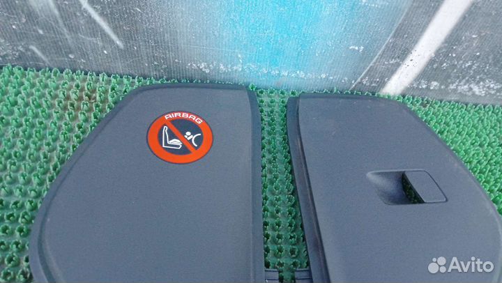 Накладка декоративная Opel Vectra C 2002-2008