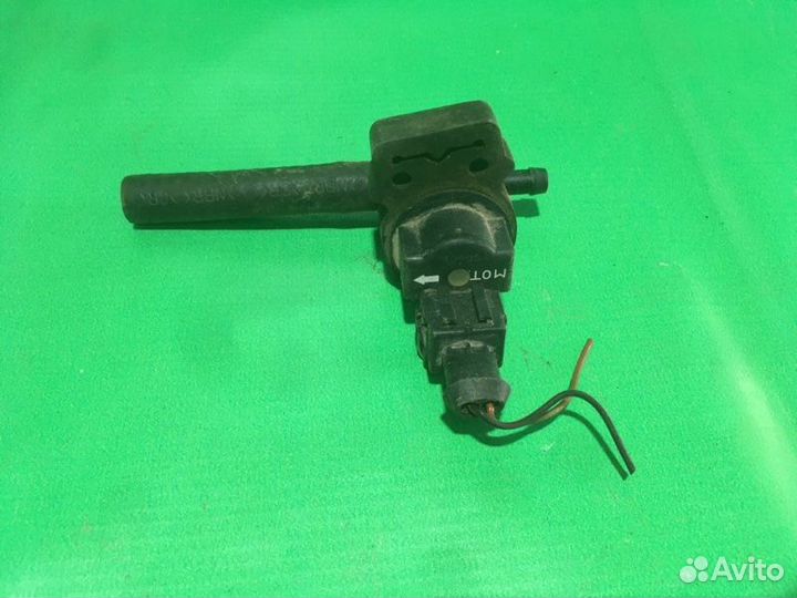 Клапан вентиляции топливного бака Mercedes - Benz