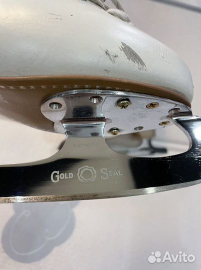 Фигурные коньки edea