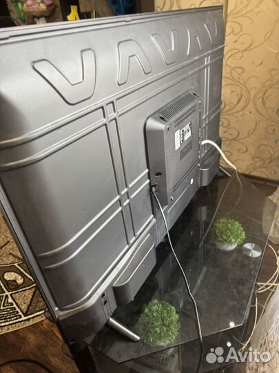 Телевизор Vityas 43 на запчасти