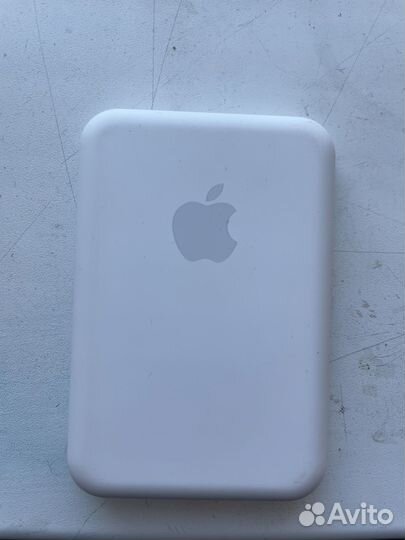 Magsafe battery pack