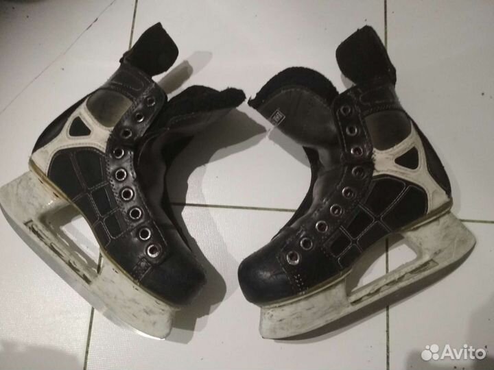 Хоккейную экипировку форму детскую 7-14лет коньки