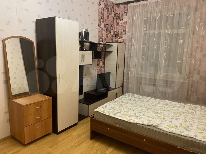 2-к. квартира, 64 м², 2/6 эт.