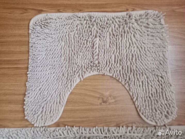 Набор ковриков для ванной комнаты и туалета