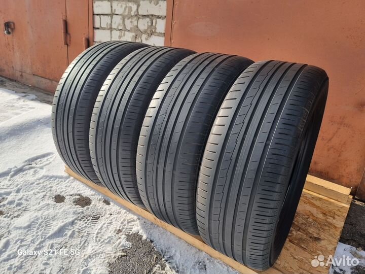 Yokohama BluEarth AE50 235/55 R18 100V
