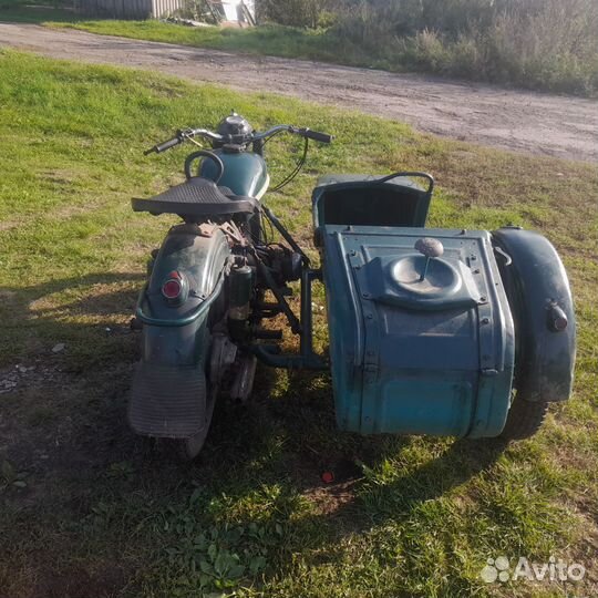 Продаю урал