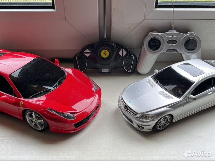 Rastar Ferrari 458 Italia & Mercedes CL63 AMG
