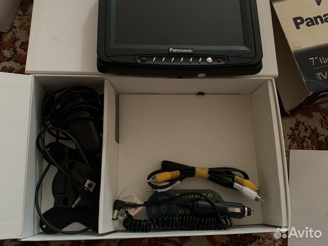 Автомобильный телевизор с цифровым тюнером