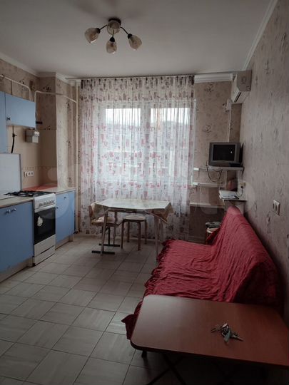 1-к. квартира, 43 м², 4/10 эт.