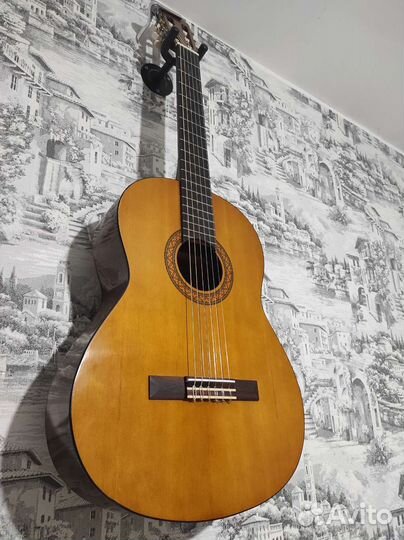 Классическая гитара Yamaha C40