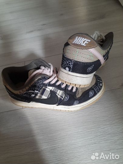 Кроссовки nike
