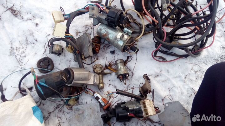 Замок зажигания с ключем на газ УАЗ волга