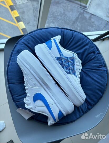 Пополняю портфолио роспись по коже