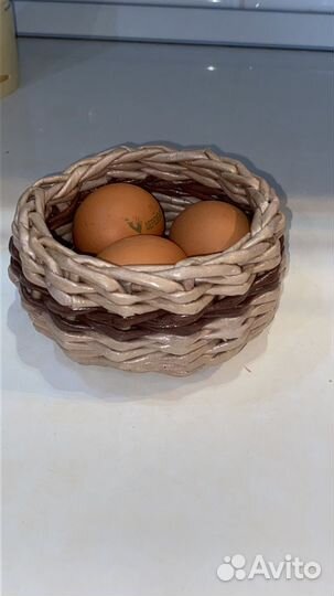 Плетеные корзинки из бумажной лозы