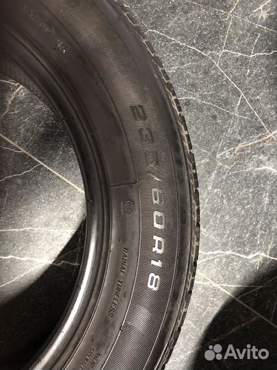 Triangle THW10 235/60 R18